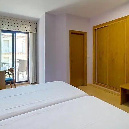 Duerming Montalvo Playa Otel 2*